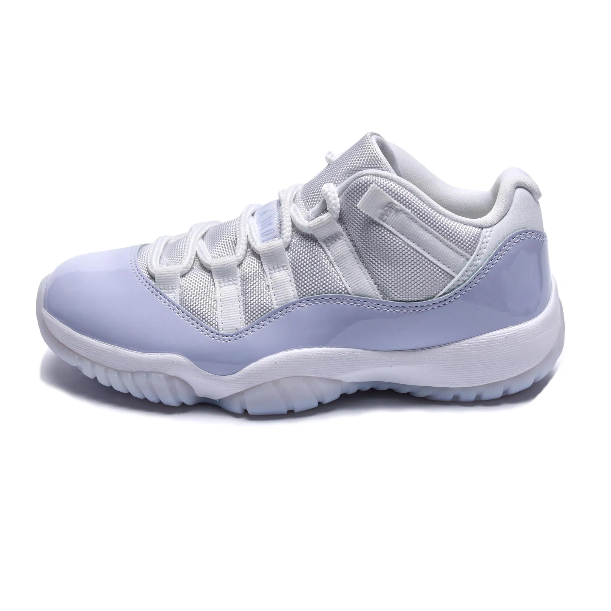 Air Jordan 11 Retro Low ‘Pure Violet’