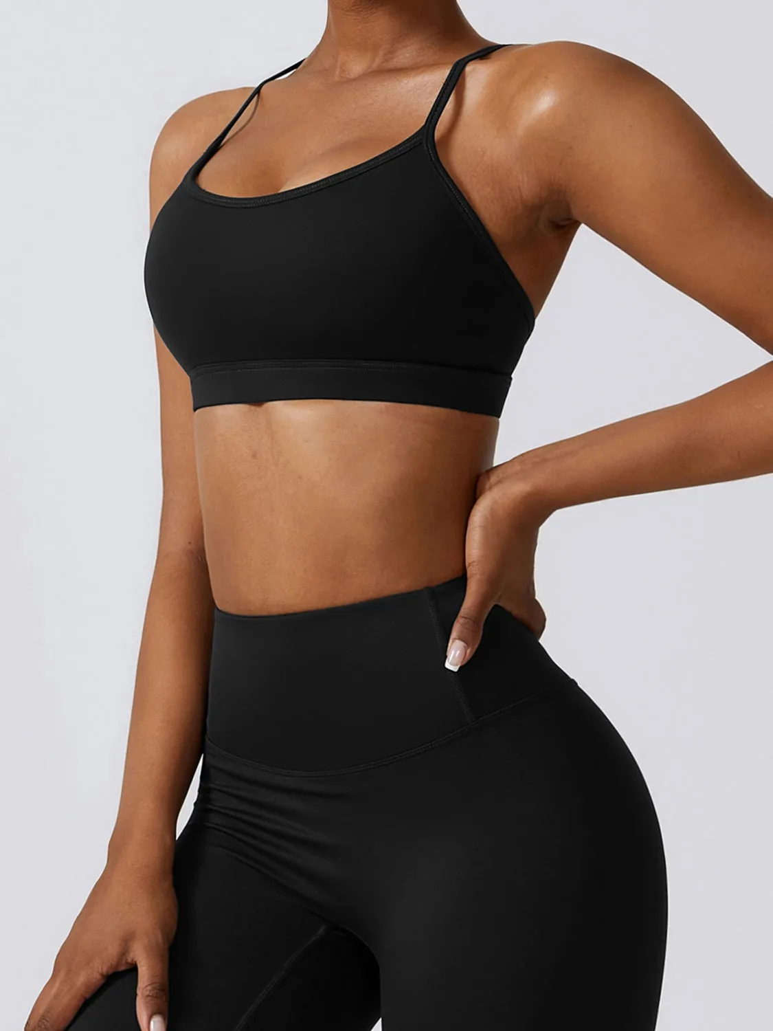 *APP EXCLUSIVE* Cropped Sports Bra