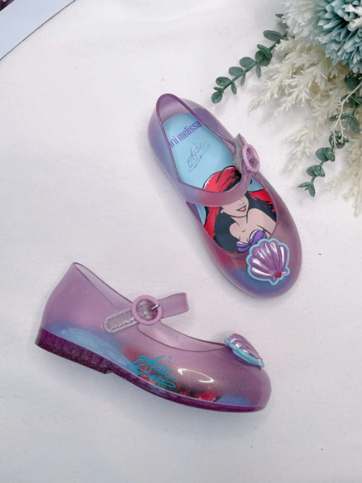 Girls Enchanting Princess Jelly Shoes By Liv and Mia