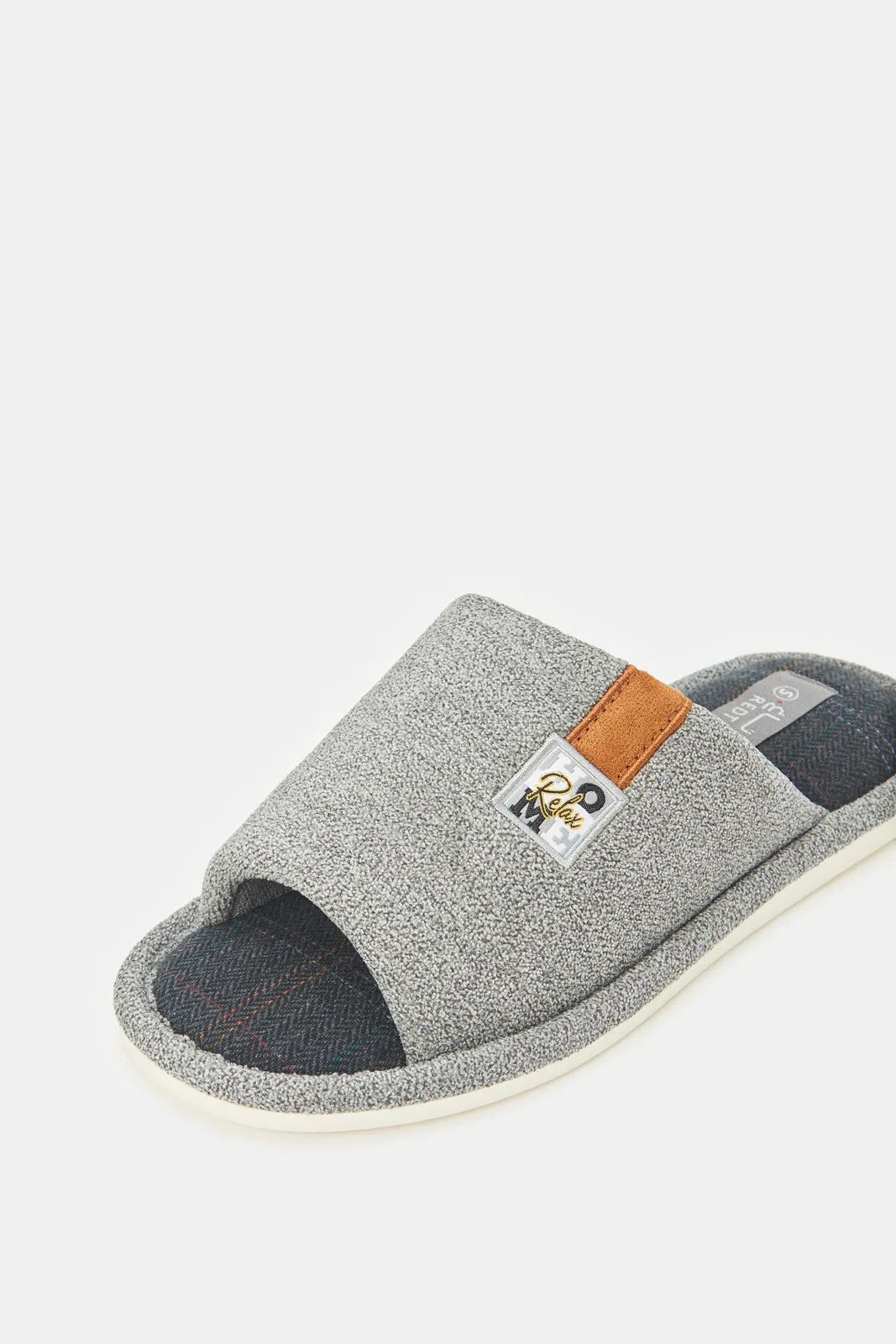 Men Grey Plain Slippers