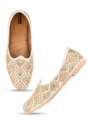 Men's Indian Ethnic Party Wear Off White Footwear - Desi Colour