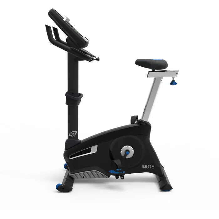 Nautilus U618 Upright Bike