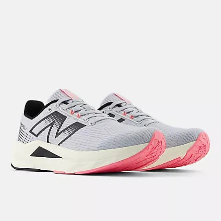 NEW BALANCE WOMEN'S PROPEL V5 WHITE/GREY RUNNING SHOES (WIDTH B)