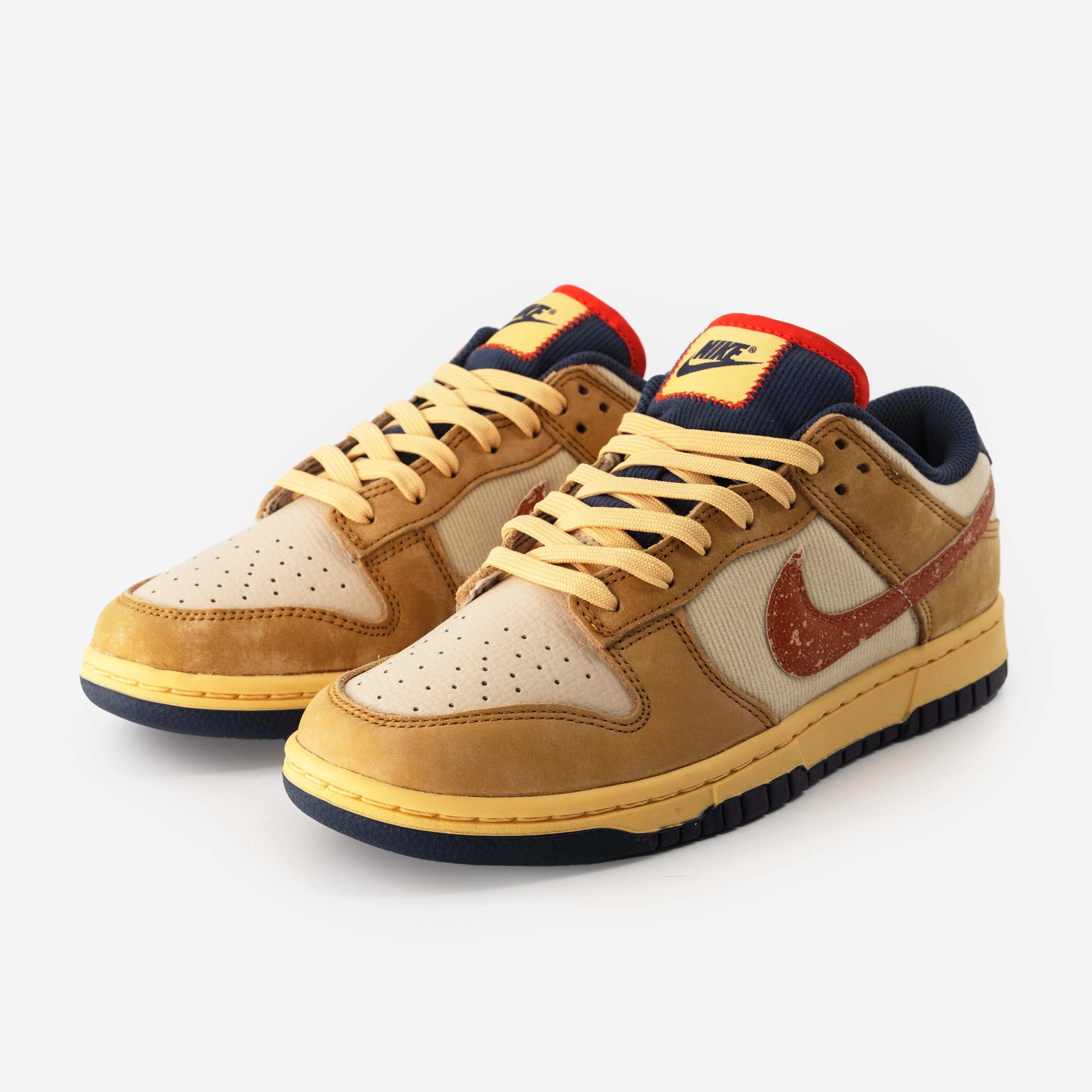 Nike Dunk Low Retro SE