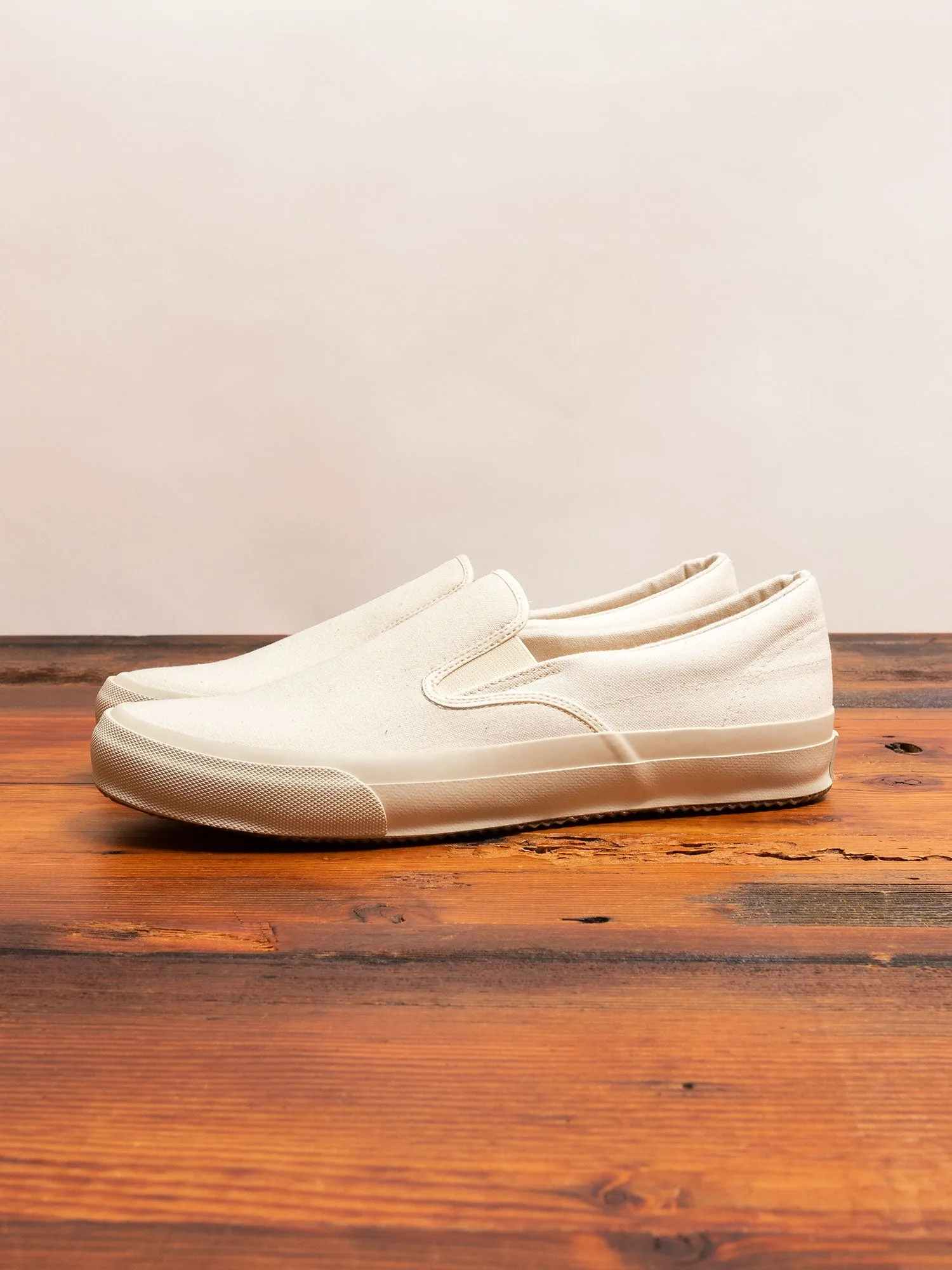 Sidegoa Slip-On Sneaker in Natural