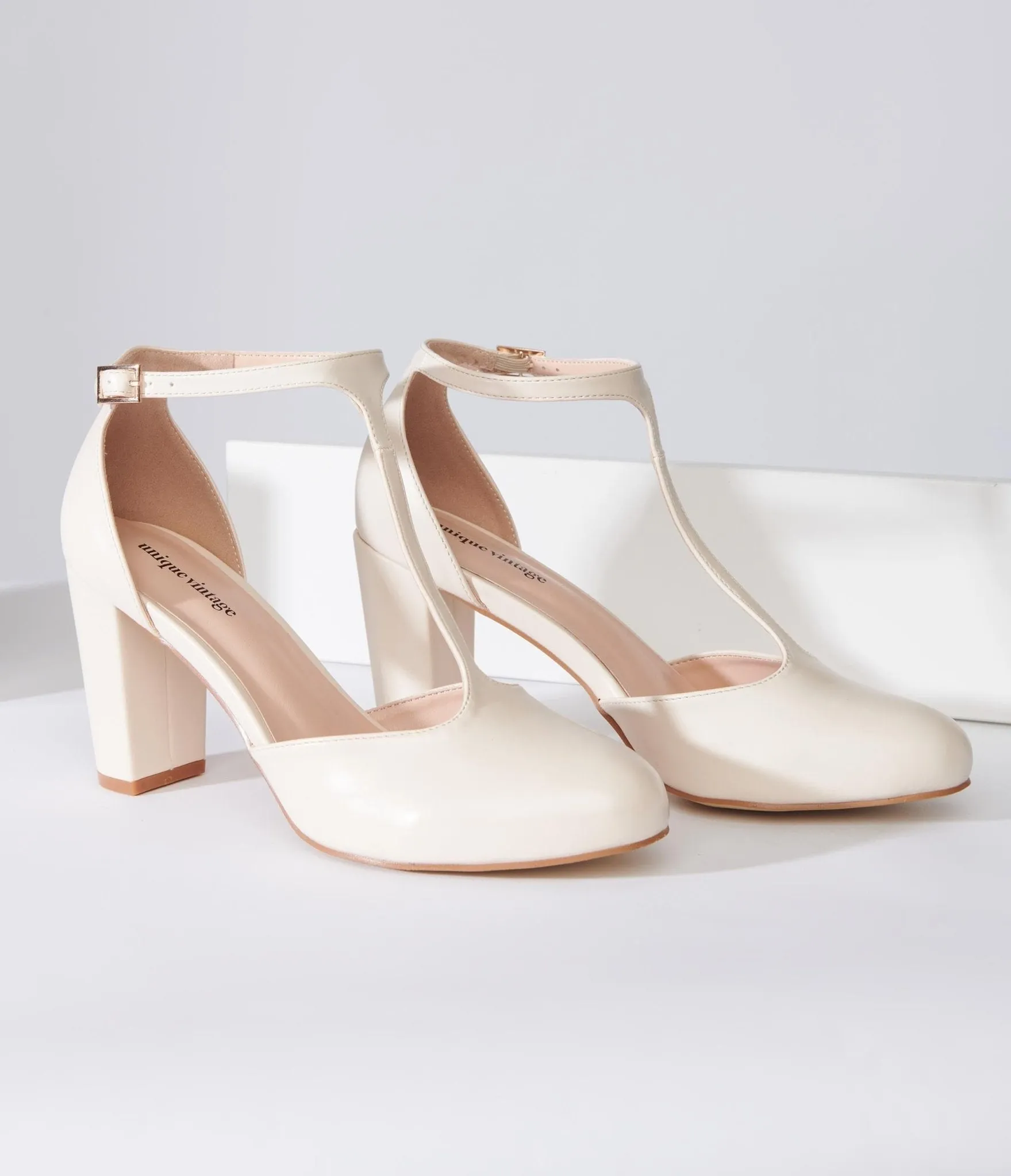 Unique Vintage 1920s Beige Leatherette T-Strap Astaire Pumps