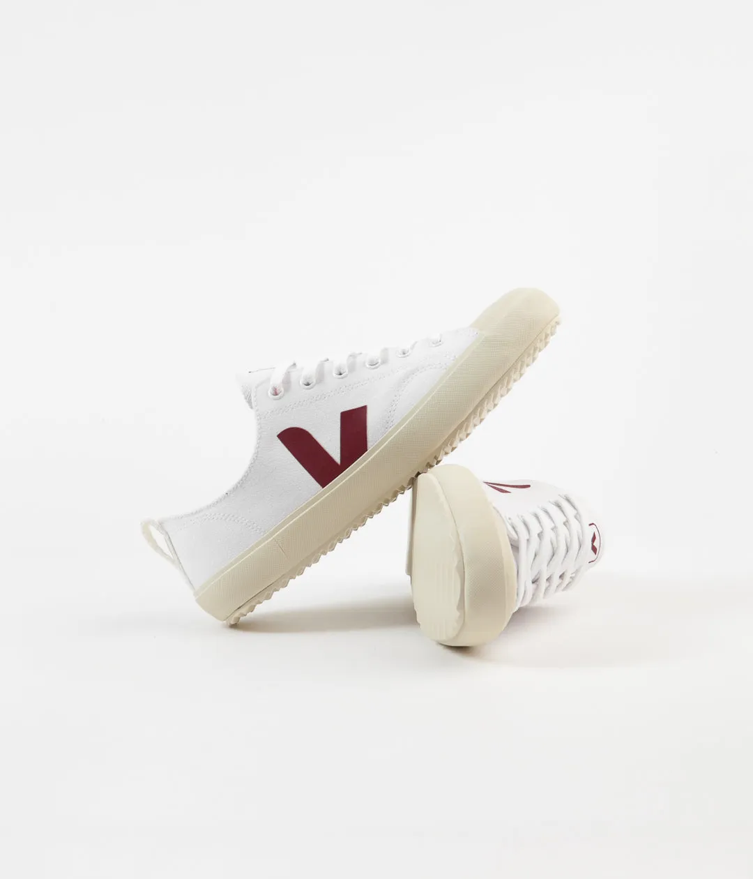 Veja Womens Nova Canvas Shoes - White / Marsala