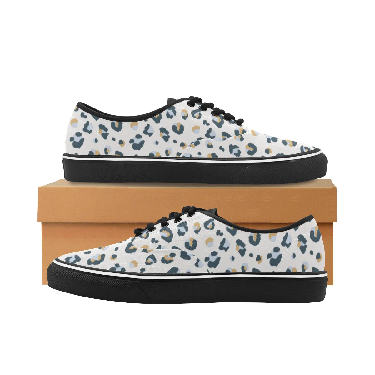 Women's Snow Leopard Print Low Top Canvas Shoes